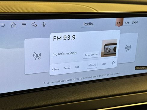 New 2026 Genesis GV60 RWD image 18