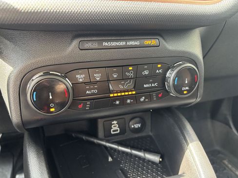Used 2023 Ford Bronco Sport Badlands w/ Premium Package AWD/4WD image 26