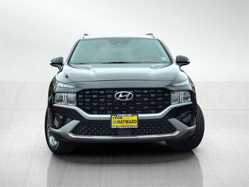 Used 2023 Hyundai Santa Fe SEL image 2