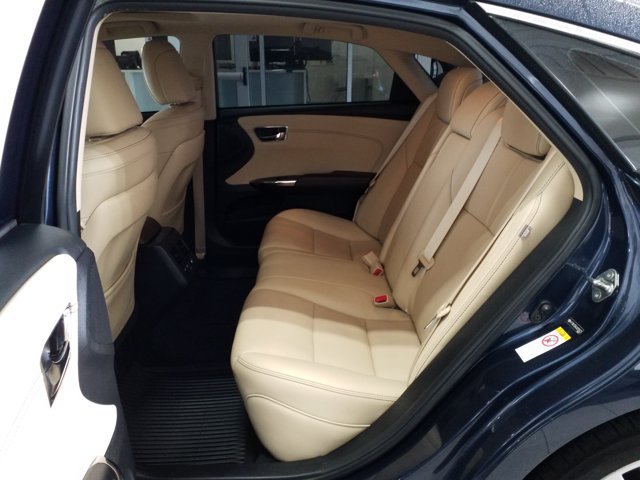 Used 2018 Toyota Avalon Limited FWD image 13