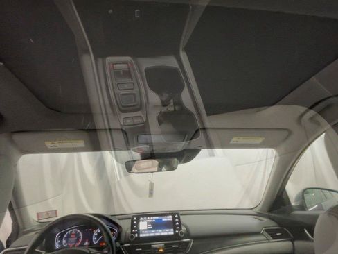 Used 2019 Honda Accord EX-L image 35