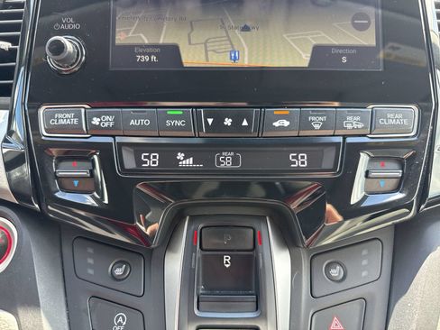 Used 2018 Honda Odyssey Touring image 20