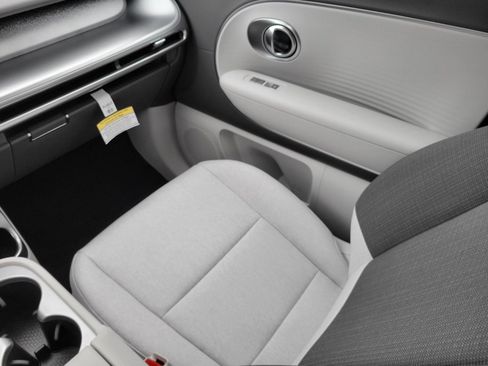 New 2026 Hyundai Ioniq 9 SE image 15