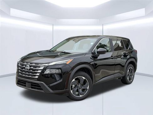 Used 2025 Nissan Rogue SV AWD/4WD image 1