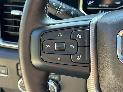 Used 2024 GMC Sierra 2500 Denali w/ Denali Reserve Package AWD/4WD image 31