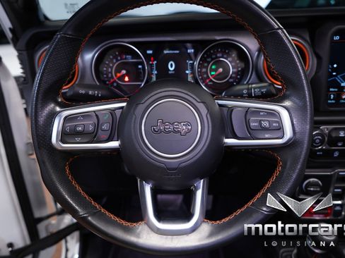 Used 2020 Jeep Gladiator Mojave image 36