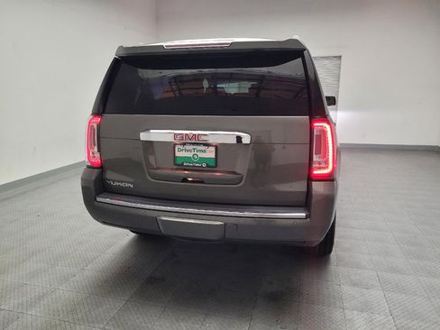 Used 2017 GMC Yukon Denali w/ Open Road Package AWD/4WD image 7