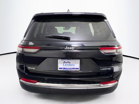 Used 2023 Jeep Grand Cherokee Limited AWD/4WD image 6