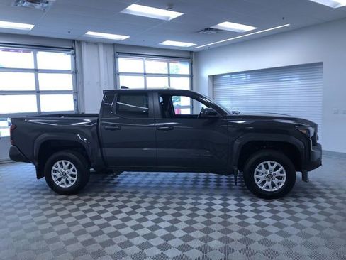 New 2026 Toyota Tacoma SR5 AWD/4WD image 6