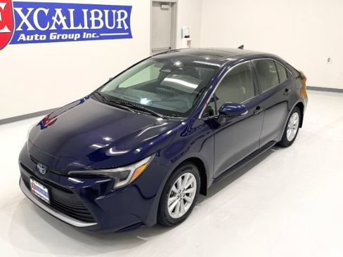 Used 2024 Toyota Corolla XLE FWD image 47