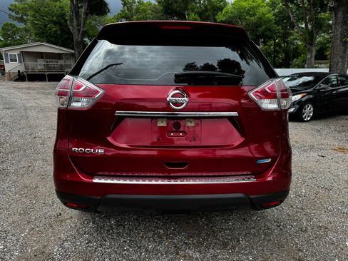 Used 2014 Nissan Rogue S FWD image 4