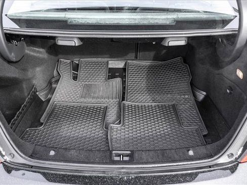 Used 2011 Mercedes-Benz C 300 4MATIC Sedan image 22