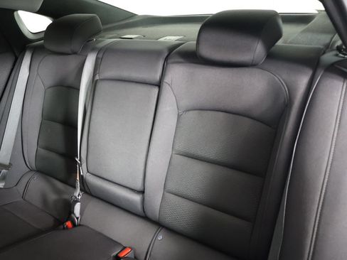 Used 2023 Chevrolet Malibu LT FWD image 29