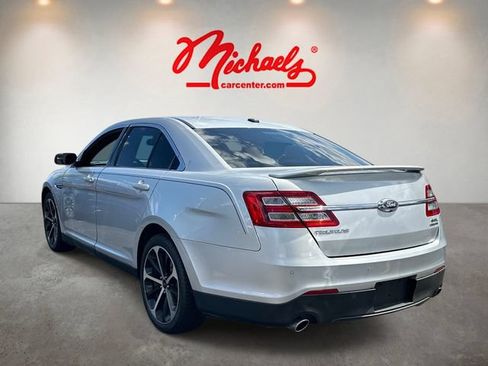 Used 2016 Ford Taurus SEL w/ Equipment Group 201A FWD image 4