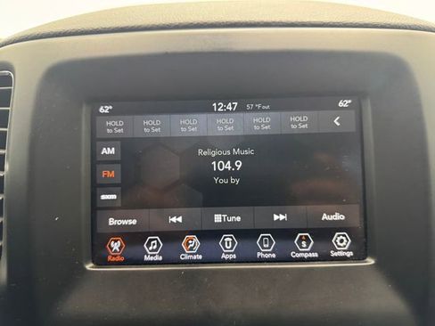 Used 2020 Jeep Compass Latitude image 30