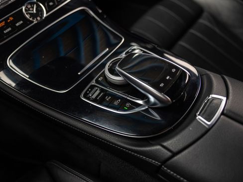 Used 2018 Mercedes-Benz E 400 Coupe image 44