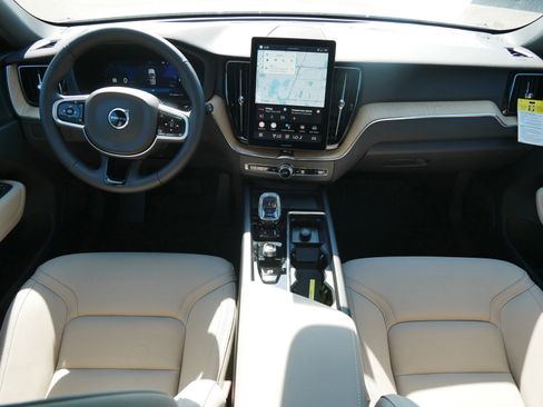 New 2026 Volvo XC60 B5 Plus w/ Climate Package image 7