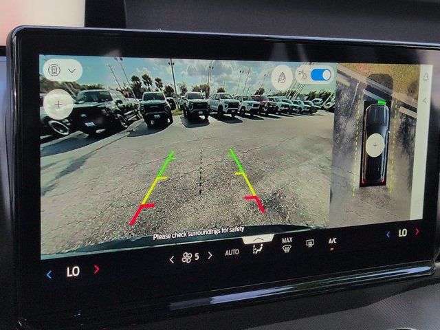 Used 2025 Ford Expedition Active RWD image 19