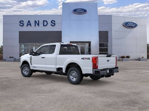 New 2026 Ford F250 XL w/ XL Chrome Package AWD/4WD image 4