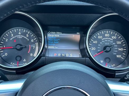 Used 2019 Ford Mustang Premium image 25