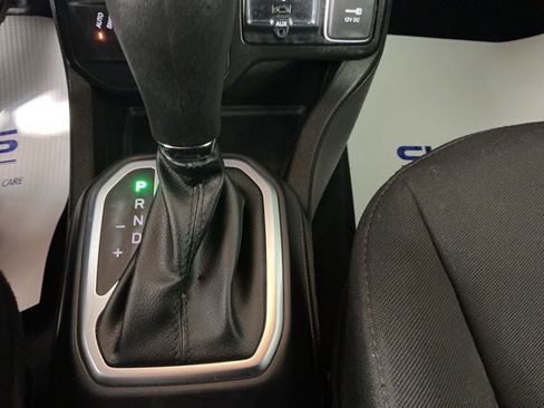 Used 2023 Jeep Renegade Latitude AWD/4WD image 16