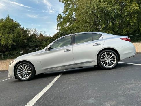 Used 2018 INFINITI Q50 Luxe image 1