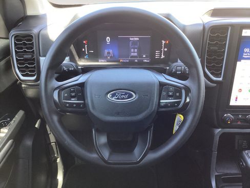 Used 2024 Ford Ranger XL RWD image 17