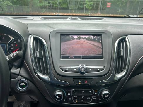 Used 2024 Chevrolet Equinox RS FWD image 20