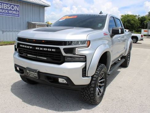Used 2022 Chevrolet Silverado 1500 RST w/ Safety Package AWD/4WD image 3