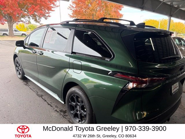 Used 2025 Toyota Sienna XLE Woodland Edition AWD/4WD image 7