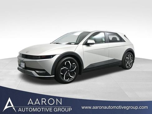 Used 2023 Hyundai Ioniq 5 SEL image 1