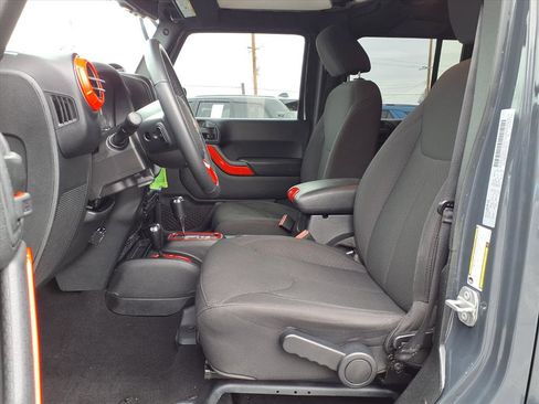 Used 2018 Jeep Wrangler Unlimited Sport S image 14