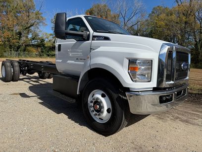 New 2026 Ford F750 2WD Regular Cab Super Duty