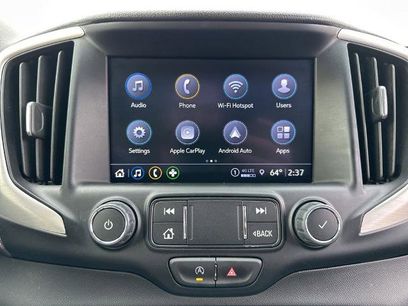 Used 2024 GMC Terrain SLT