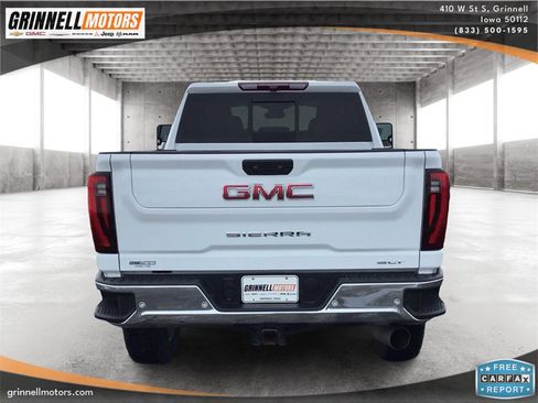 Used 2024 GMC Sierra 2500 SLT w/ SLT Premium Package image 6