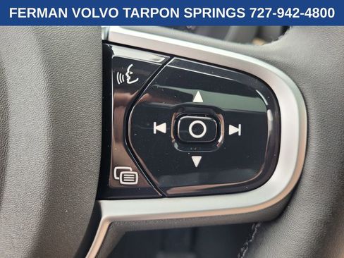 New 2026 Volvo XC60 B5 Plus w/ Protection Package Premier image 31