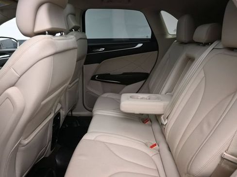 Used 2019 Lincoln MKC Reserve AWD/4WD image 11