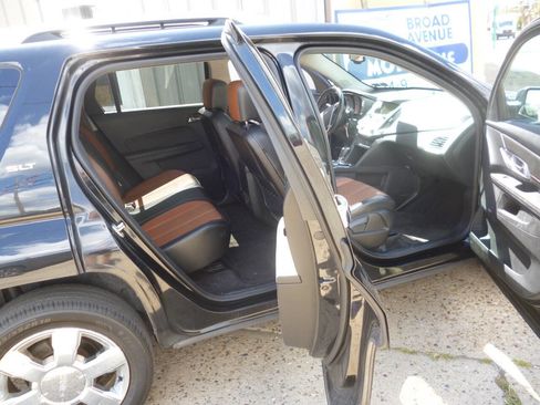 Used 2016 GMC Terrain SLT w/ Open Road Package image 9