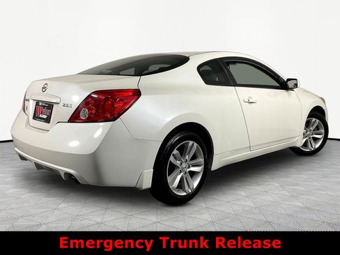 Used 2013 Nissan Altima 2.5 S FWD image 6
