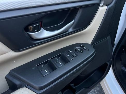 Used 2020 Honda CR-V LX image 10