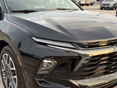Used 2025 Chevrolet Blazer RS image 5