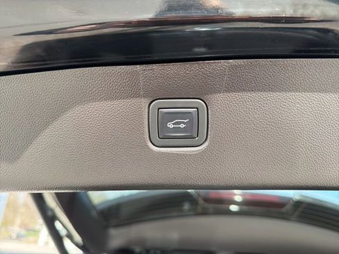 Certified 2024 Chevrolet Blazer RS w/ Driver Confidence II Package AWD/4WD image 19