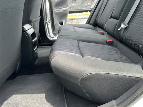 Used 2019 Nissan Sentra SV FWD image 31