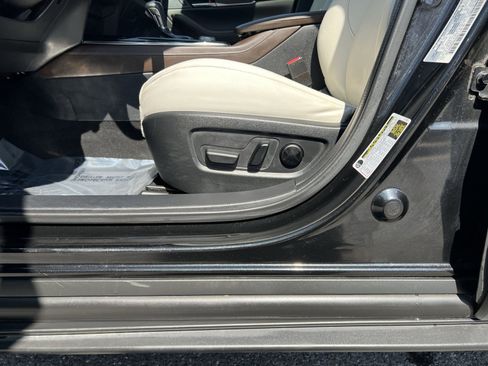 Used 2023 MAZDA CX-30 AWD 2.5 S w/ Premium Package image 14