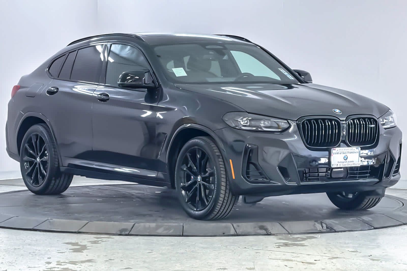 Used 2025 BMW X4 M40i AWD/4WD image 9
