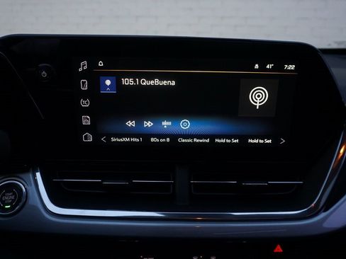 New 2026 Chevrolet Trax LT w/ Sunroof Package image 14