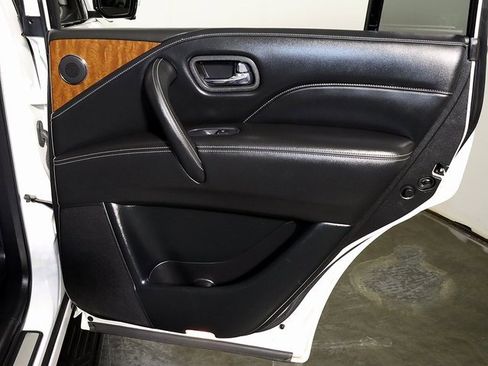 Used 2019 INFINITI QX80 Luxe image 33