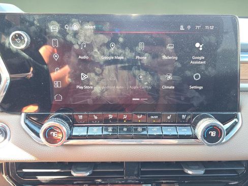 Used 2023 GMC Canyon Denali image 20