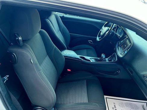 Used 2020 Dodge Challenger SXT image 16