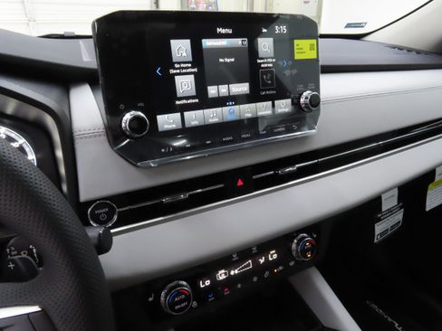 New 2025 Mitsubishi Outlander SEL AWD/4WD image 16